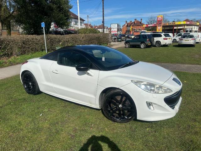 Peugeot RCZ 2.0 HDi GT 2dr Coupe Diesel White