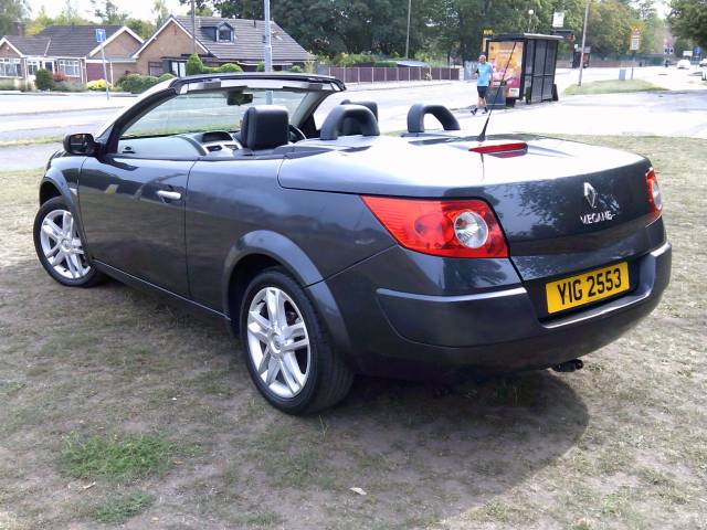 2009 Renault Megane 1.6 VVT Dynamique S 2dr