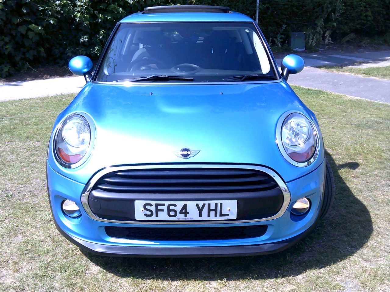 mini hatchback 1.2 one 3dr - 2014 (64) £6,495 gearbox: manual bodystyle: hatchback fuel type: petrol engine size: 1198 cc...