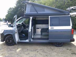VOLKSWAGEN TRANSPORTER at Mansfield Auto Exchange Mansfield