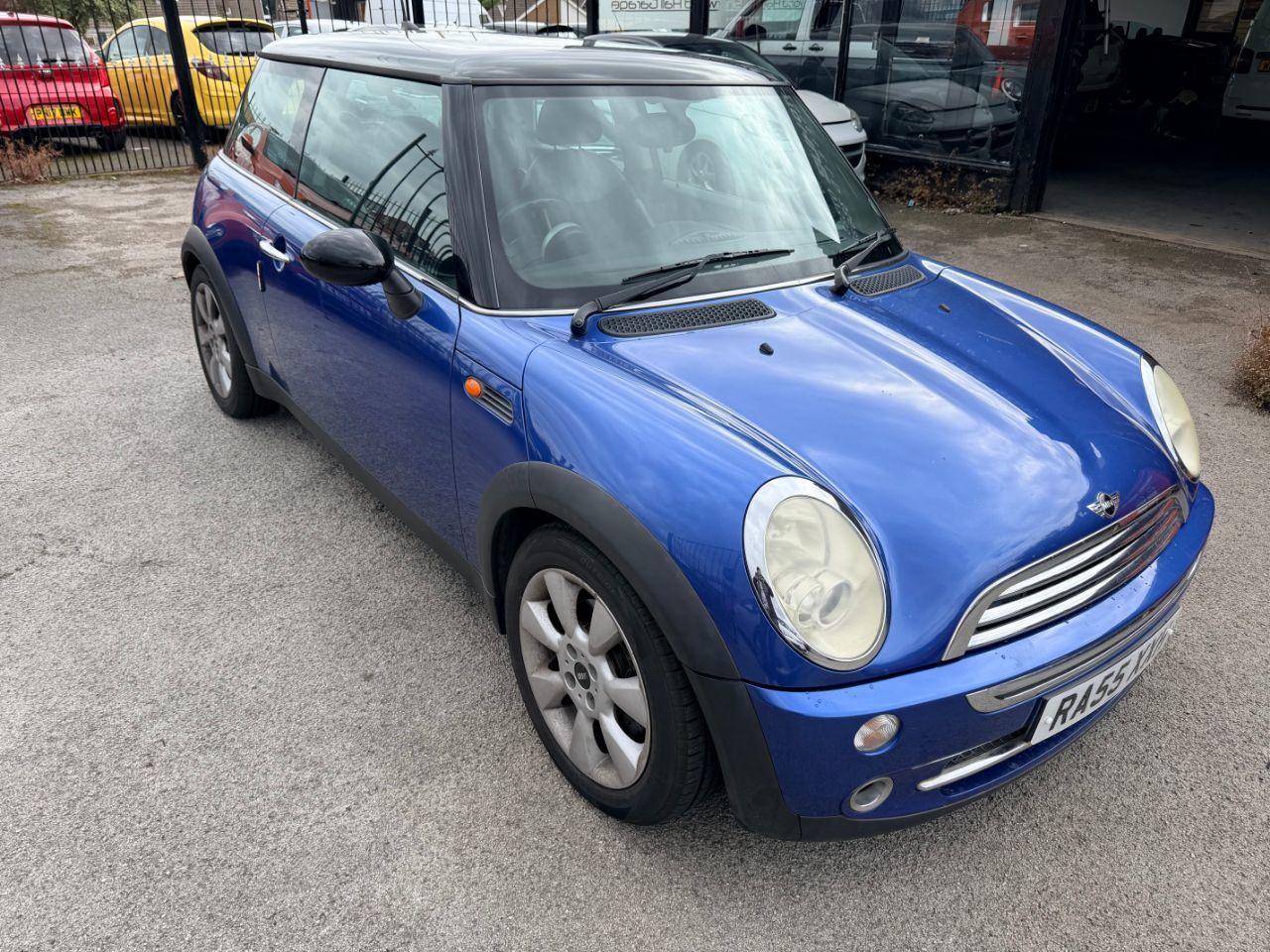 2005 Mini Hatchback