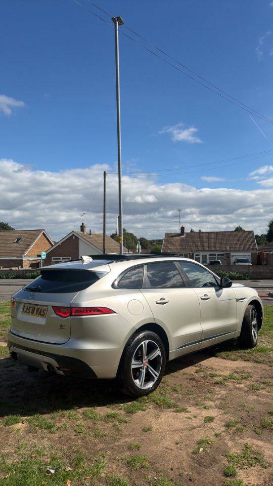 2016 Jaguar F-Pace 3.0d V6 S 5dr Auto AWD
