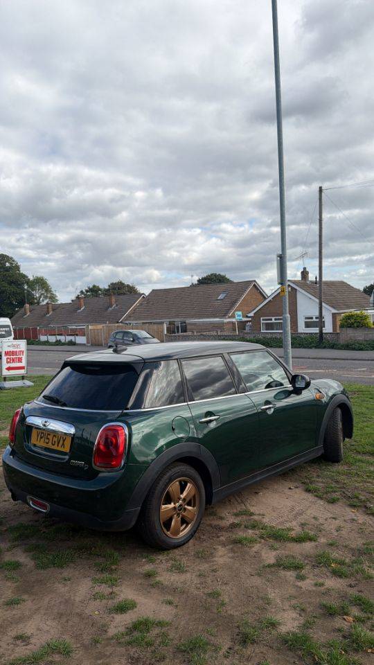 2015 Mini Hatchback 1.5 Cooper D 5dr