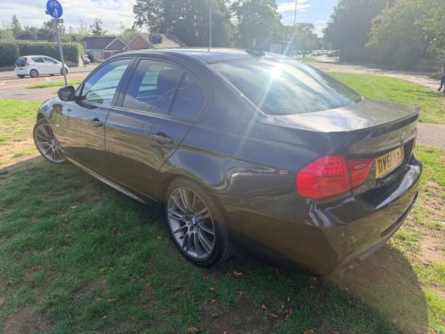 2011 BMW 3 Series 2.0 318d Sport Plus Edition 4dr